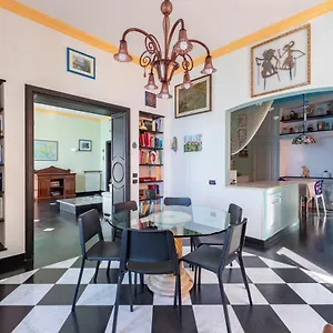 Apartment Altido Gorgeous Flat With Exceptional Sea Views, Genua