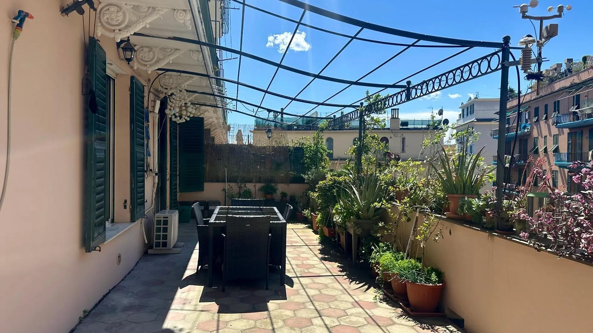 Sole, Terrazza, Centro Citta E Wi-Fi Veloce! Apartment Genoa
