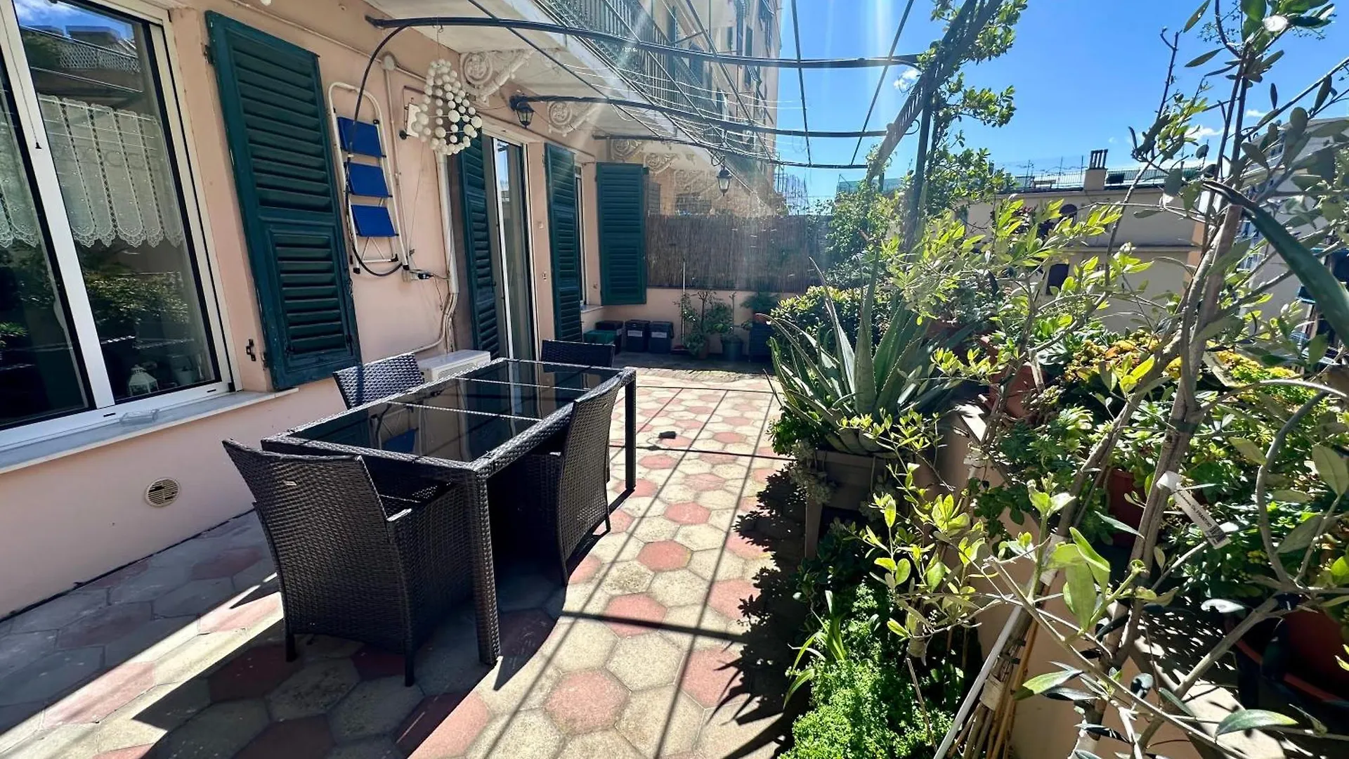 Sole, Terrazza, Centro Citta E Wi-Fi Veloce! Apartment Genoa 0*,  Italy