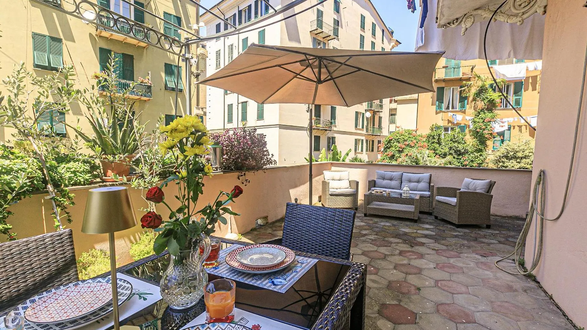 Sole, Terrazza, Centro Citta E Wi-Fi Veloce! Apartment Genoa Italy